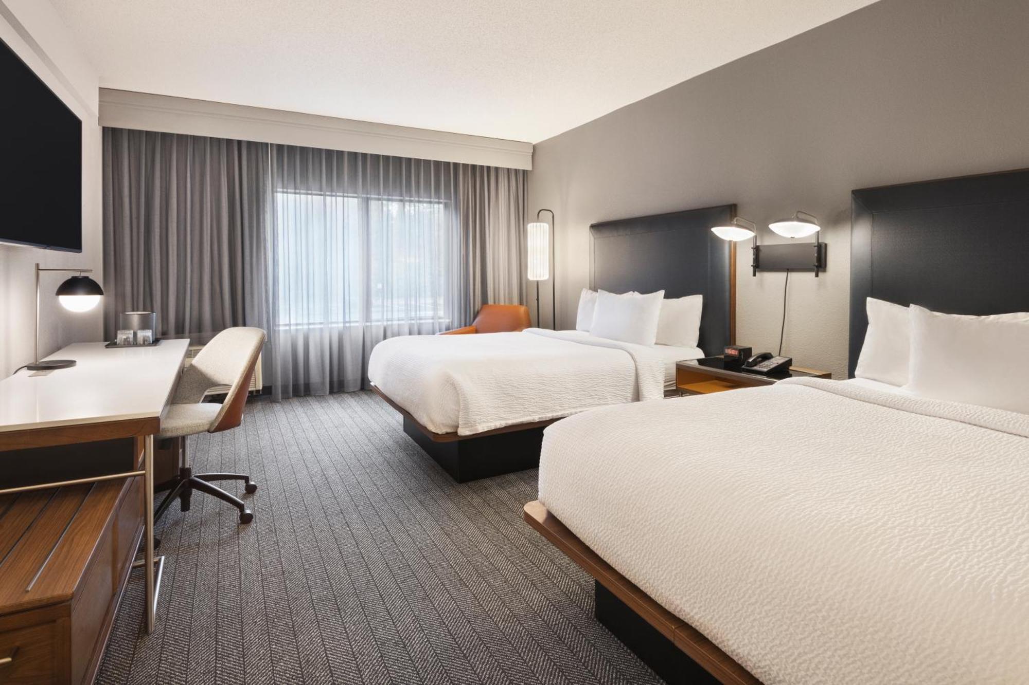 Hotel Courtyard By Marriott Burlington Esterno foto