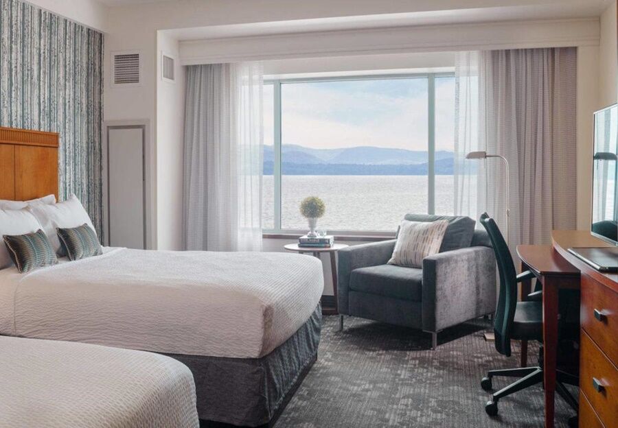 Hotel Courtyard By Marriott Burlington Esterno foto