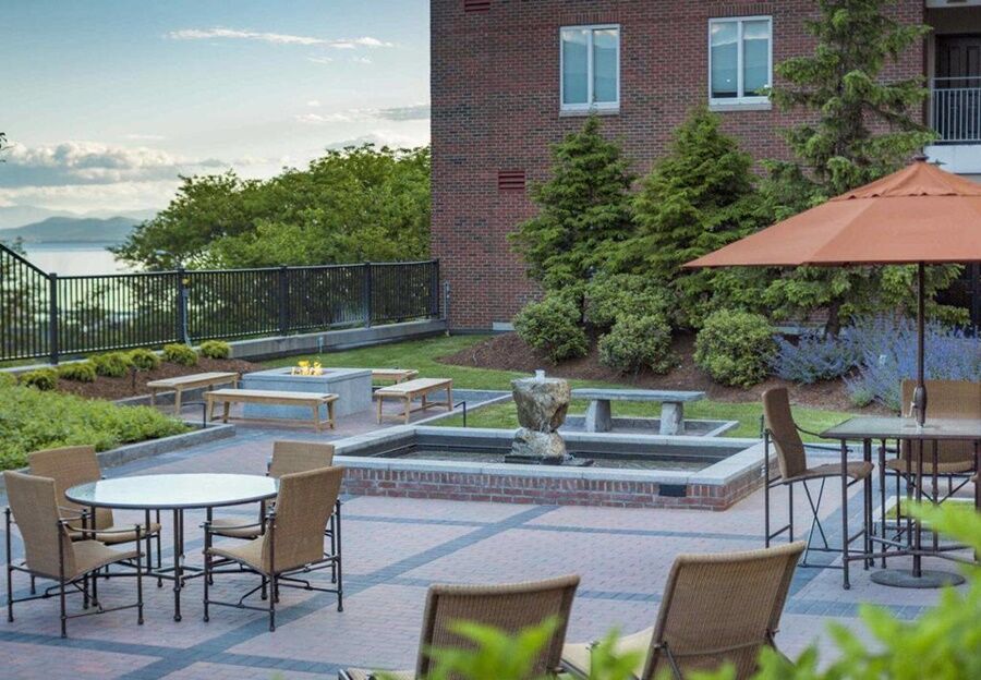 Hotel Courtyard By Marriott Burlington Esterno foto