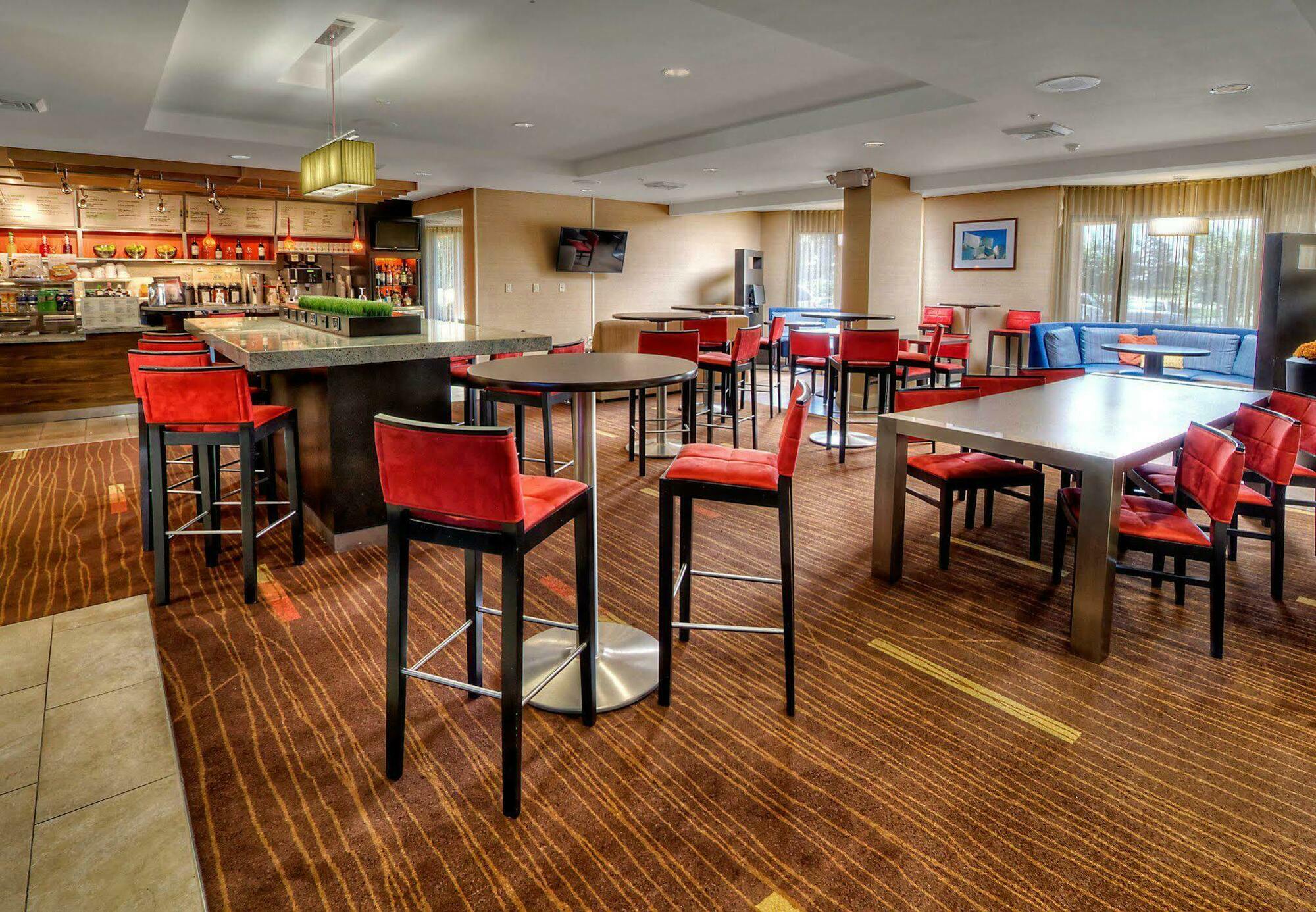 Hotel Courtyard By Marriott Burlington Esterno foto